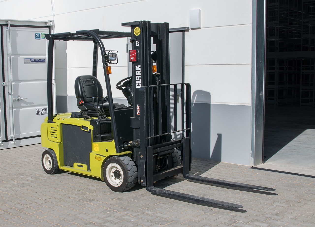 What Is a Forklift? Definition, Types, Uses And Safety